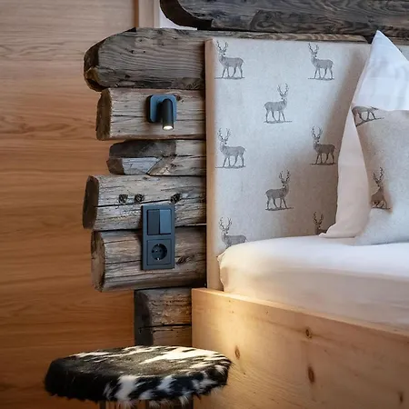 Aparthotel Krahof Dolomites - Urlaub Auf Dem Bauernhof