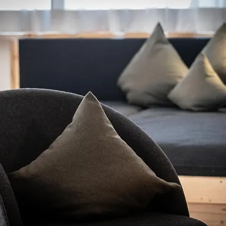 Aparthotel Krahof Dolomites - Urlaub Auf Dem Bauernhof Castelrotto